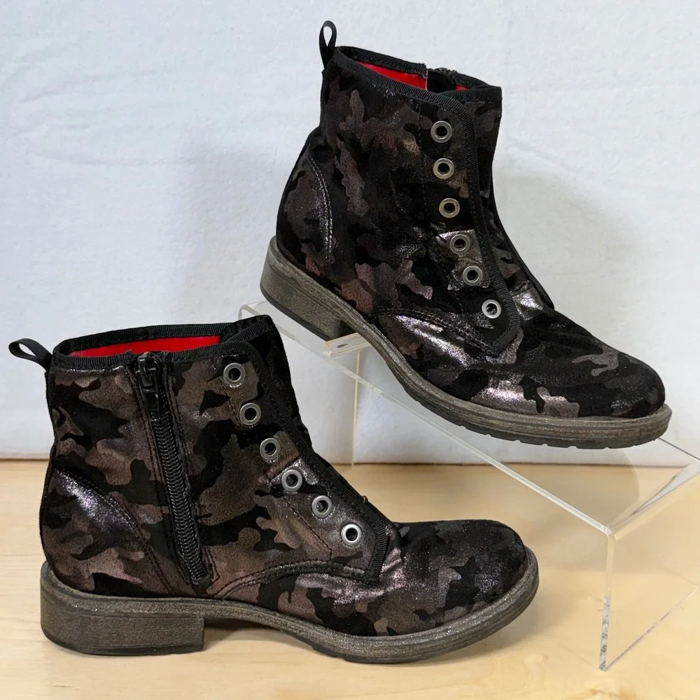 Dolce Vita Black Camo Metallic Suede Ankle Boots Side Zip Girls Kids Size‎ 2